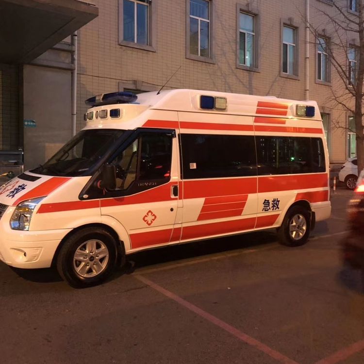 绛县夜间租赁救护车护送病人转院：安全转运的 8 大核心注意事项
